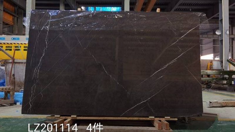 花岗岩墓碑石料加工：揭秘加工标准与工艺细节**